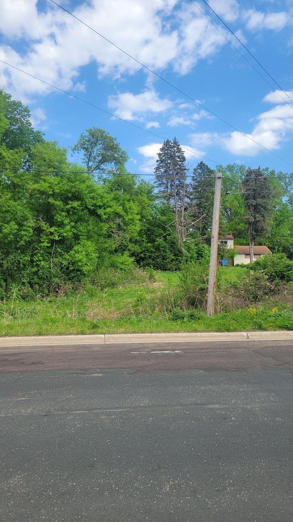 2300 Pagel Rd, Mendota Heights, MN 55120