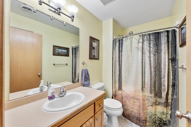 5678 Sherman Oaks Rd, Stacy, MN 55079 - full bath with vanity and a shower with curtain