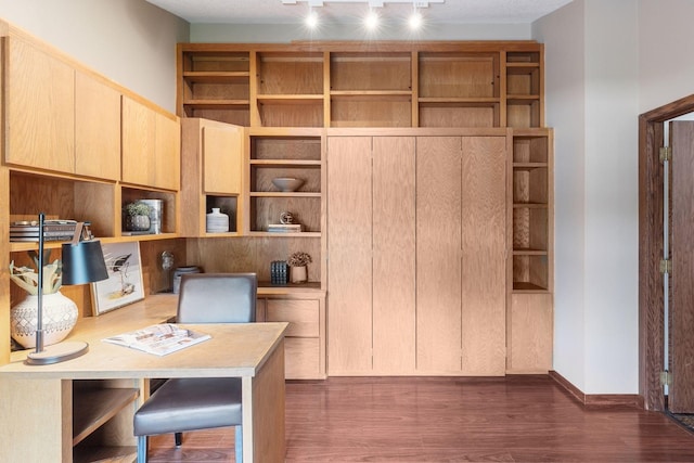 3291 Hillsboro Ave S, Saint Louis Park, MN 55426 - home office with built in study area and dark wood finished floors