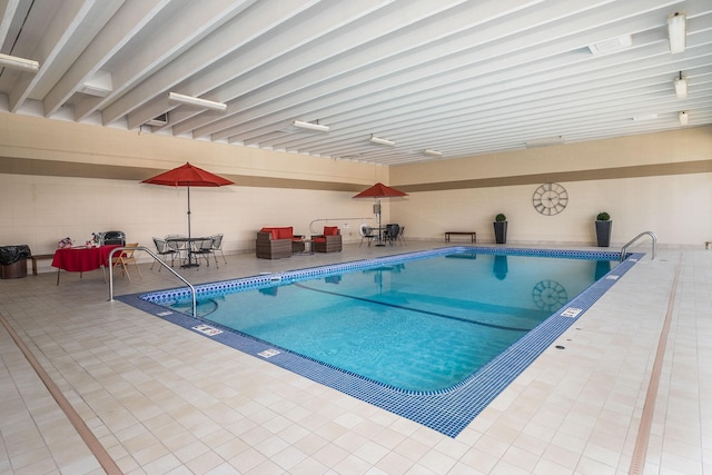 207 5th Ave SW Unit 407, Rochester, MN 55902 - view of indoor pool