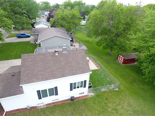 aerial view of property and surrounding area