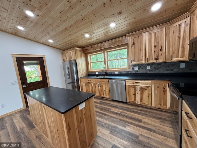 1616 130th Ave, Erin Prairie Twp, WI 54017 - kitchen featuring appliances with stainless steel finishes, recessed lighting, a sink, wooden ceiling, and lofted ceiling