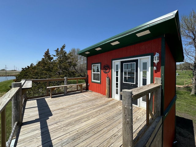 13739 429th Ave, Webster, SD 57274 - wooden deck featuring an outbuilding