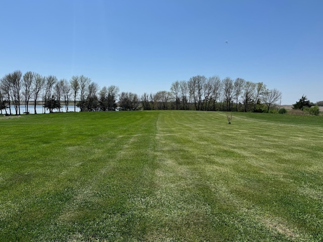 13739 429th Ave, Webster, SD 57274 - view of grassy yard with a water view