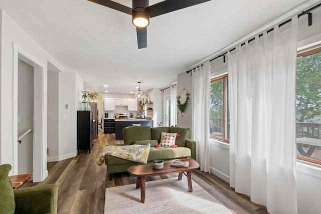 4180 Reading Rd, Eagan, MN 55123 - living room featuring a ceiling fan, wood finished floors, baseboards, and recessed lighting