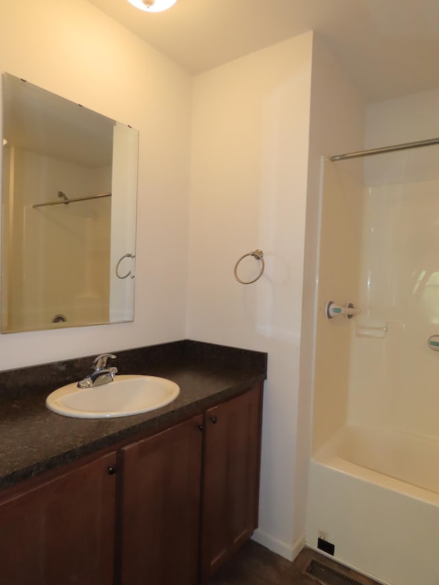 47375 Gone Golfin, Garrison, MN 56450 - full bath with vanity and tub / shower combination