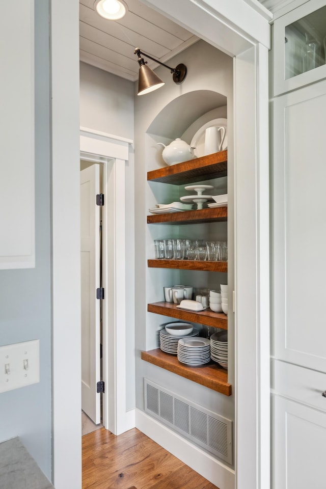 6024 Ojibwa Rd, Brainerd, MN 56401 - view of pantry