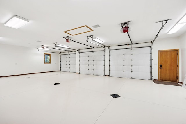 40335 Government Rd, Barry Twp, MN 55037 - garage featuring a garage door opener