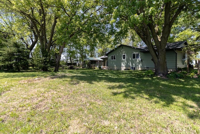 11197 608th Ave, Danville Twp, MN 56068 - view of green lawn