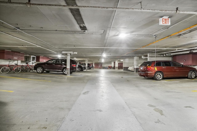 400 Groveland Ave Unit 1512, Minneapolis, MN 55403 - view of parking deck
