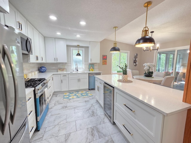12209 Woodbine Rd, Minnetonka, MN 55305 - photo 2