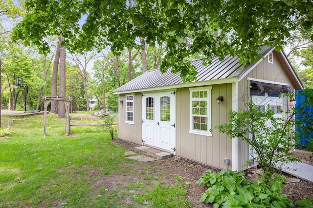 18120 Hummingbird Rd, Deephaven, MN 55391 - view of outbuilding