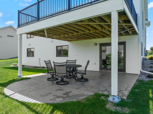 409 10th St NW, Dodge Center, MN 55927 - view of patio / terrace