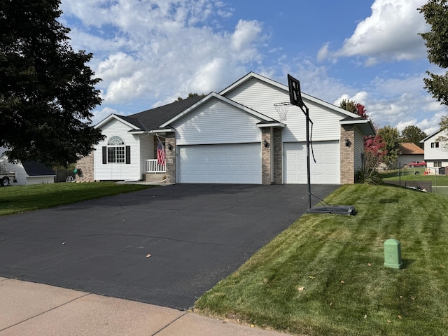 6158 Forest Boulevard Trl, Wyoming, MN 55092 - single story home with asphalt driveway, an attached garage, a front yard, and brick siding