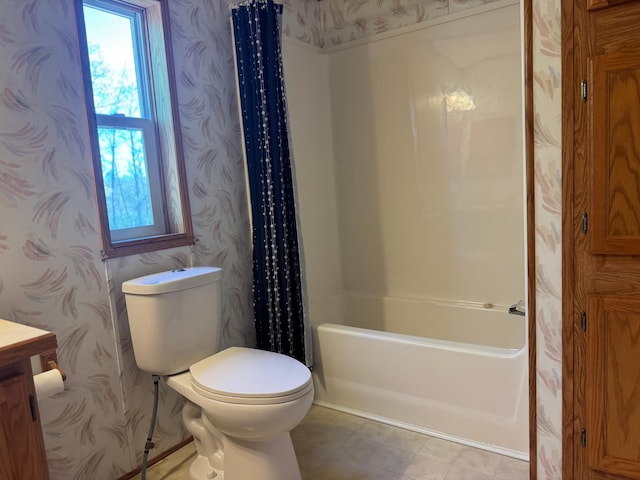 19103 County 4, Henrietta Twp, MN 56470 - full bathroom with wallpapered walls, plenty of natural light, vanity, shower / tub combo, and toilet