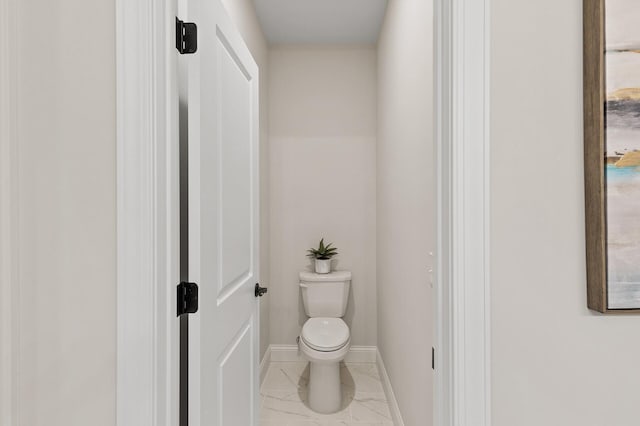 20105 Glenbrook Path, Lakeville, MN 55044 - bathroom featuring toilet and baseboards