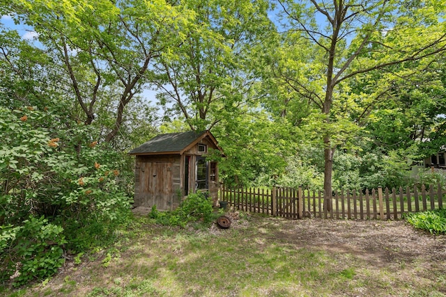 3801 Vandan Rd, Minnetonka, MN 55345 - view of yard