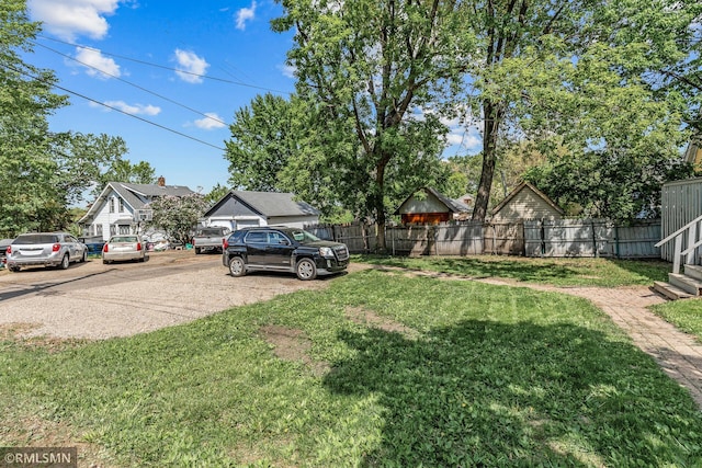 485 Belvidere St E, Saint Paul, MN 55107 - view of yard