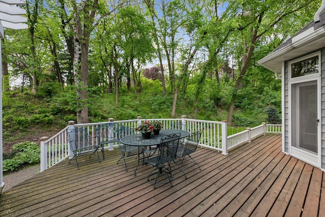 1438 Kings Wood Rd, Eagan, MN 55122 - wooden deck with outdoor dining area