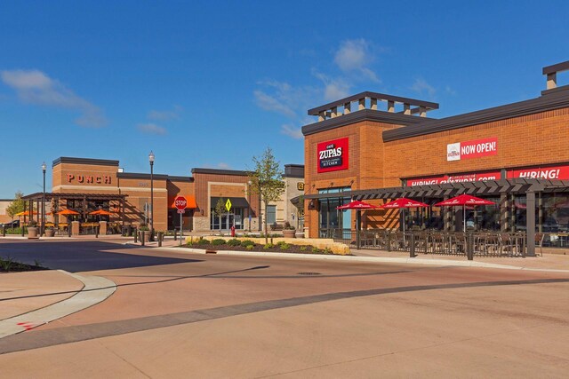 1438 Kings Wood Rd, Eagan, MN 55122 - view of commercial property