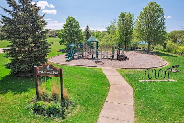 1005 Hope Ave, Jordan, MN 55352 - community play area featuring a yard