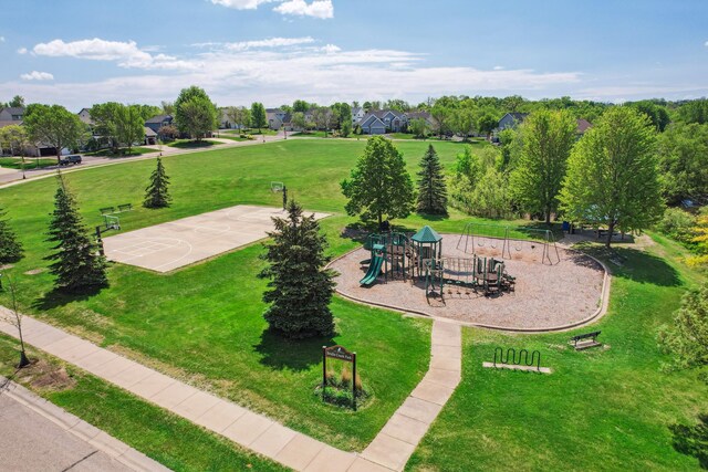 1005 Hope Ave, Jordan, MN 55352 - view of green lawn