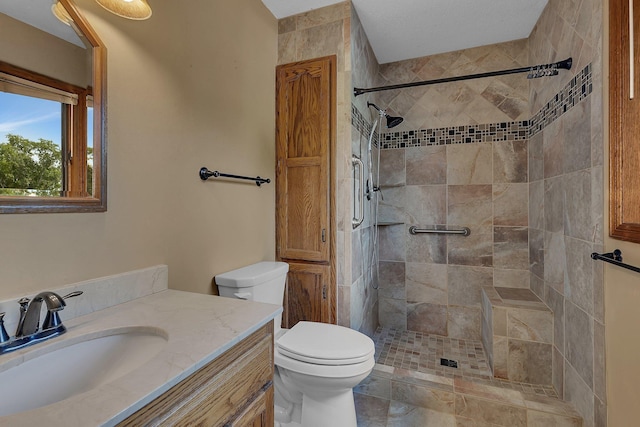 17473 Fairway Cir, Cold Spring, MN 56320 - full bath featuring vanity and a tile shower