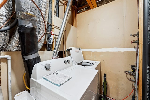 8754 Cottonwood Ln N, Maple Grove, MN 55369 - washroom featuring washer and dryer