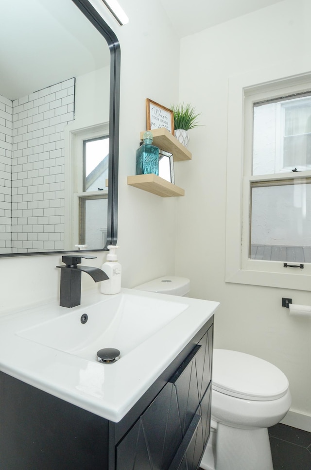 1459 Maywood St, Saint Paul, MN 55117 - half bathroom with toilet and vanity