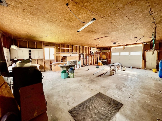 113 6th Ave SE, Baudette, MN 56623 - view of garage