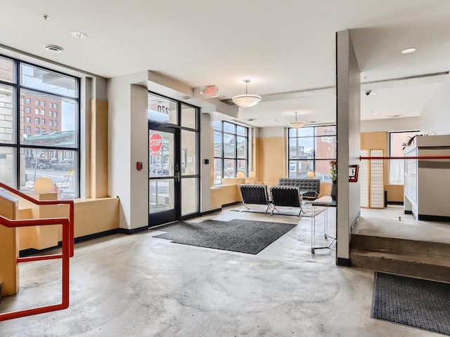 270 4th St E Unit 402, Saint Paul, MN 55101 - view of building lobby