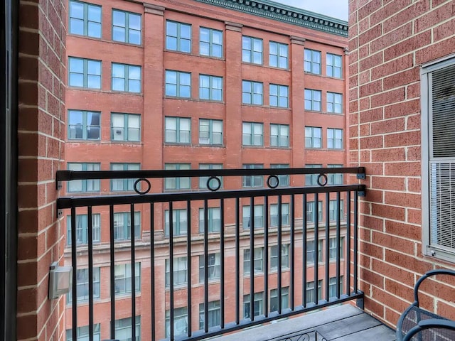 270 4th St E Unit 402, Saint Paul, MN 55101 - view of balcony