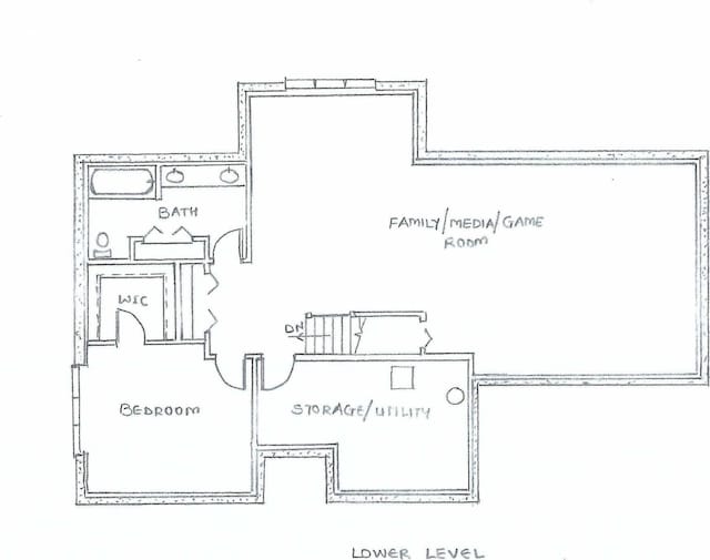 2714 Colleen St NE, Rochester, MN 55906 - floor plan / room layout