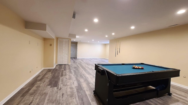 2714 Colleen St NE, Rochester, MN 55906 - playroom featuring wood finished floors, recessed lighting, and billiards