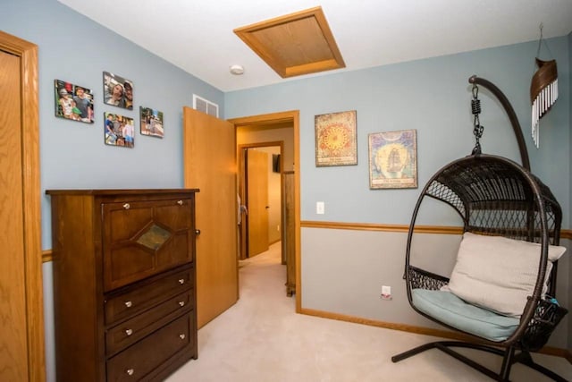124 Waynesborough Way, Mankato, MN 56001 - living area featuring light carpet and attic access