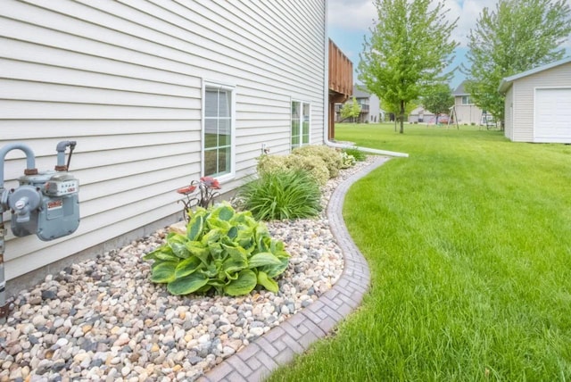 124 Waynesborough Way, Mankato, MN 56001 - view of green lawn