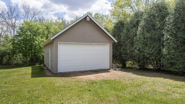 610 Main St, Adams, MN 55909 - view of detached garage