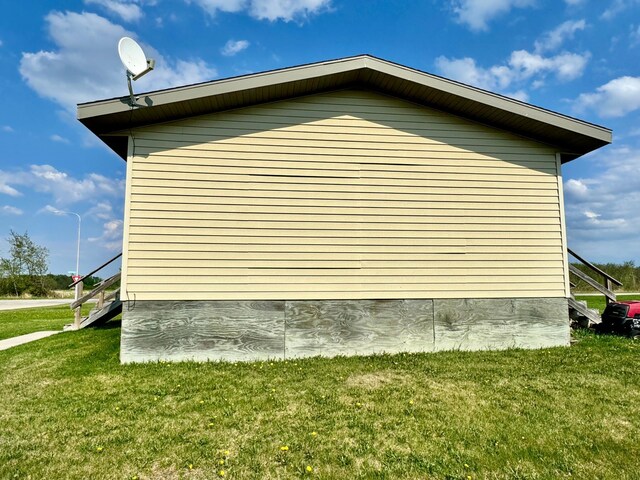 608 Garfield St SE, Warroad, MN 56763 - photo 3