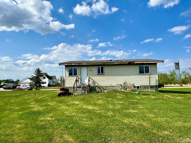 608 Garfield St SE, Warroad, MN 56763 - photo 4