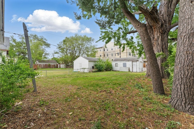 4642 Camden Ave N, Minneapolis, MN 55412 - view of yard