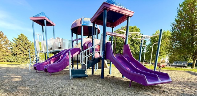 1072 Shoreview Dr, Jordan, MN 55352 - view of community play area