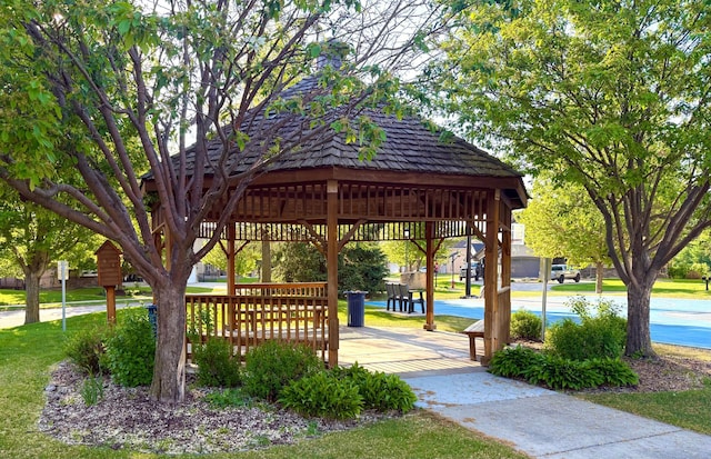1072 Shoreview Dr, Jordan, MN 55352 - view of property's community featuring a gazebo and a yard