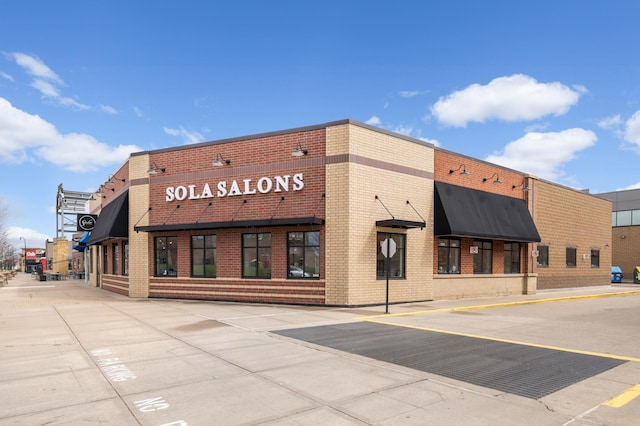 2200 Nevada Ave S Unit 313, Saint Louis Park, MN 55426 - view of building exterior with uncovered parking