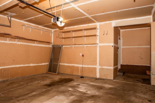 2505 Christian Dr, Chaska, MN 55318 - garage featuring a garage door opener