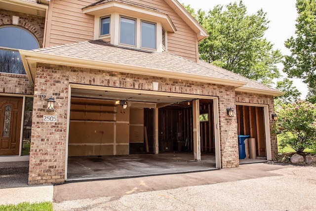 2505 Christian Dr, Chaska, MN 55318 - view of garage