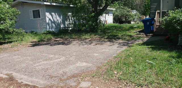 11347 3rd St NE, Blaine, MN 55434 - view of yard