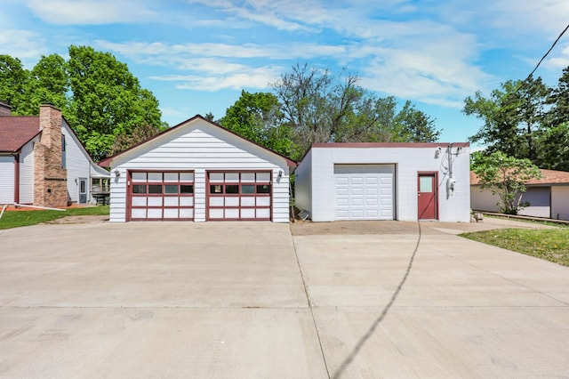 30105 Olinda Trl, Lindstrom, MN 55045 - view of detached garage
