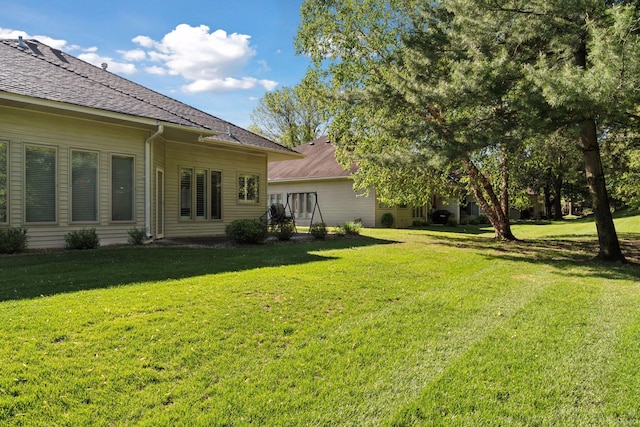 12124 Bluebird Cir NW, Coon Rapids, MN 55448 - view of grassy yard