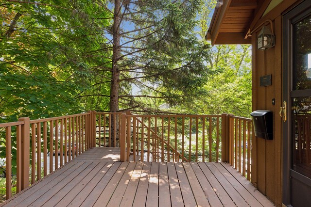 1125 James Ave, Saint Paul, MN 55105 - view of deck