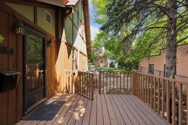 1125 James Ave, Saint Paul, MN 55105 - view of wooden terrace